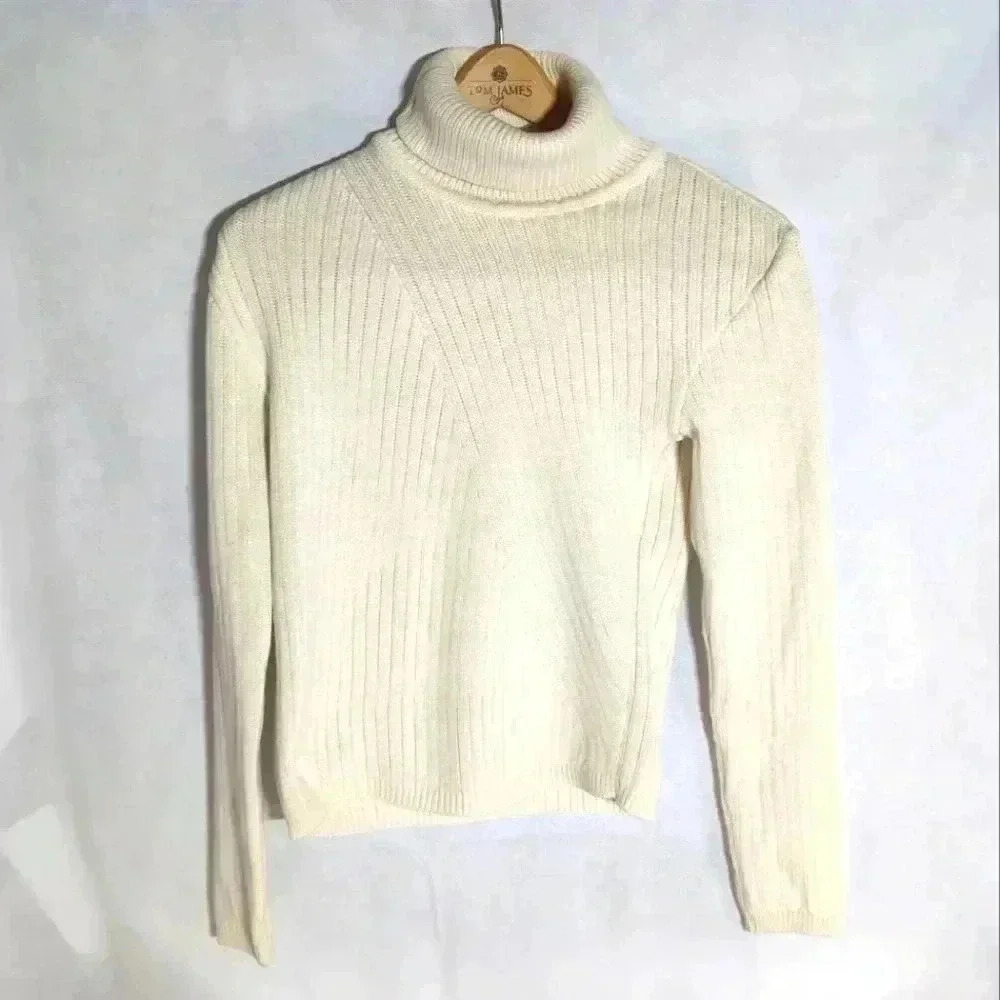 MGE Diagonal Pattern Off White Cable Knit Turtleneck Sweater sz S